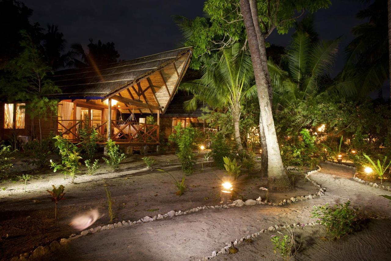 Metita Beach & Dive Resort Daruba Buitenkant foto