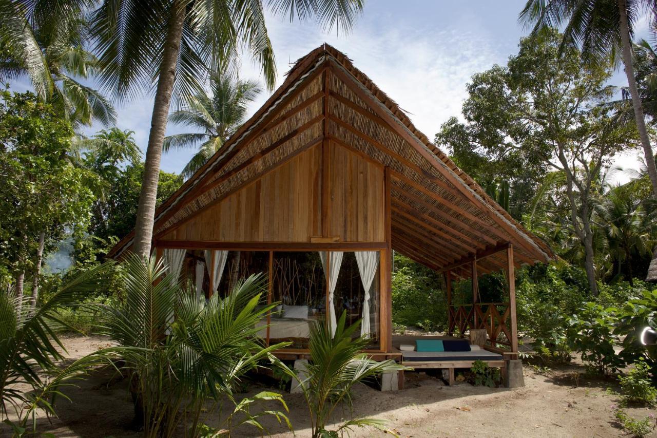 Metita Beach & Dive Resort Daruba Buitenkant foto